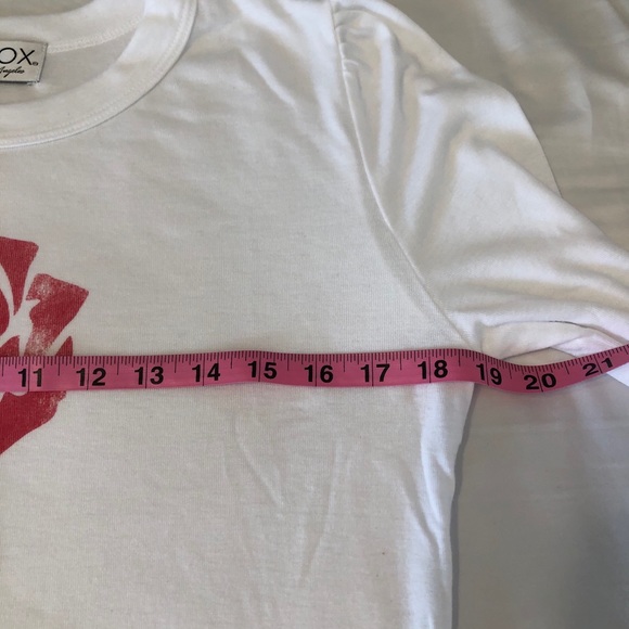 WILDFOX Couture Wallflowering Mia Long Sleeve Crop Graphic - Picture 7 of 11